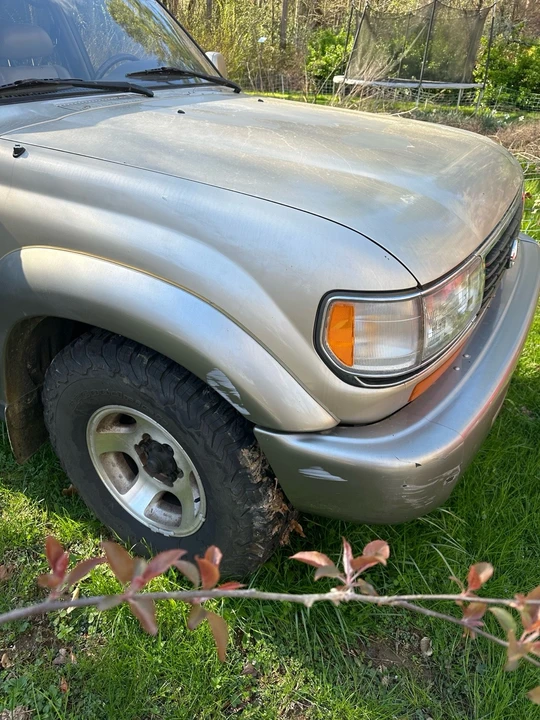 1997 Lexus LX 1st Gen - Image 5 of 15