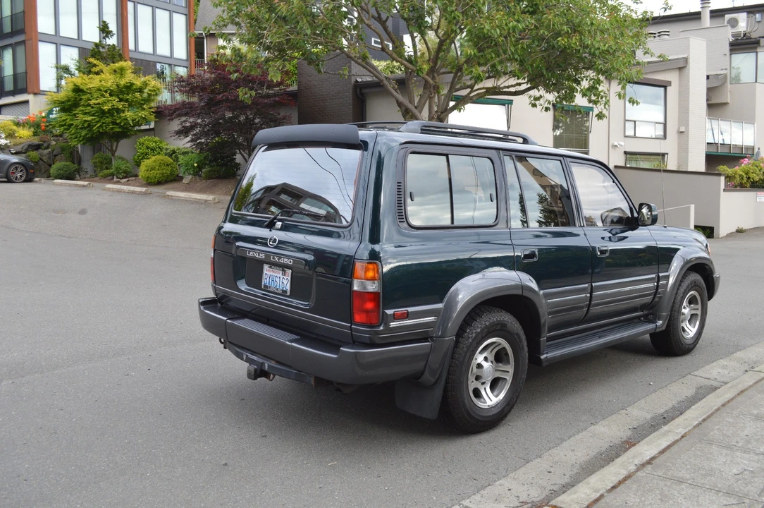 1997 Lexus LX 1st Gen - Image 3 of 21