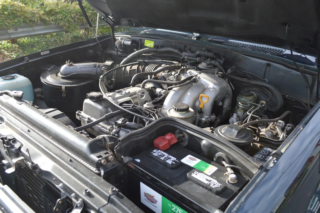 1997 Lexus LX 1st Gen - Image 9 of 21