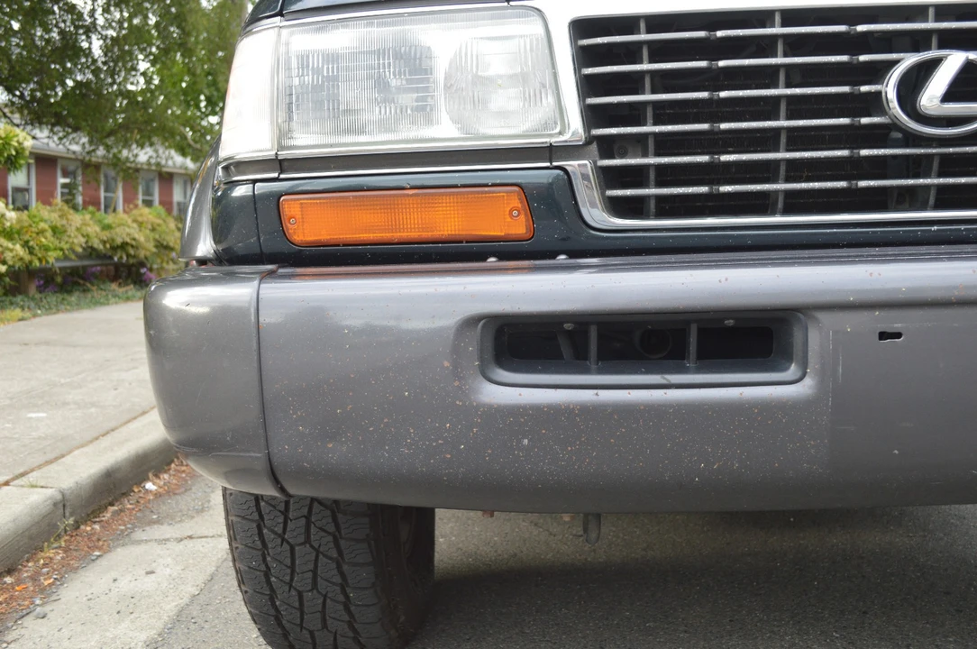 1997 Lexus LX 1st Gen - Image 14 of 21