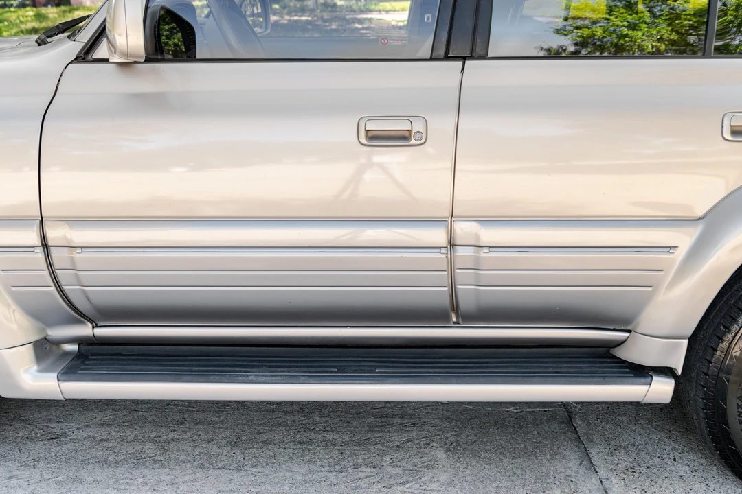 1997 Lexus LX 1st Gen - Image 12 of 31
