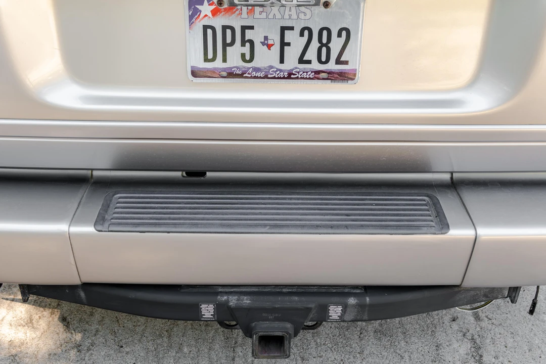 1997 Lexus LX 1st Gen - Image 20 of 31