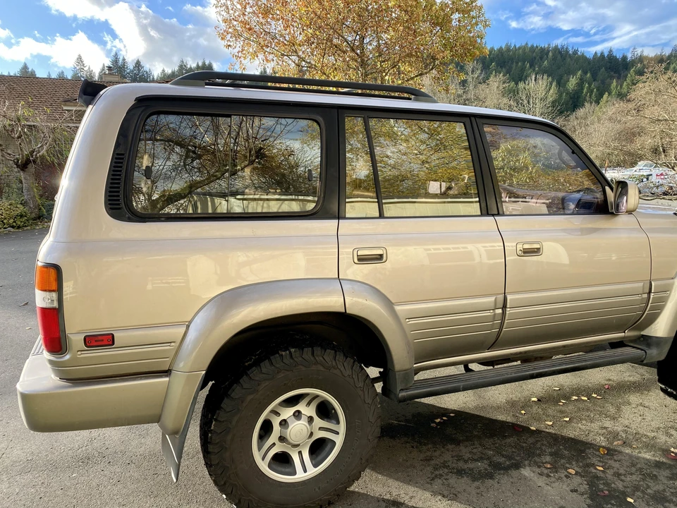 1997 Lexus LX 1st Gen - Image 8 of 28