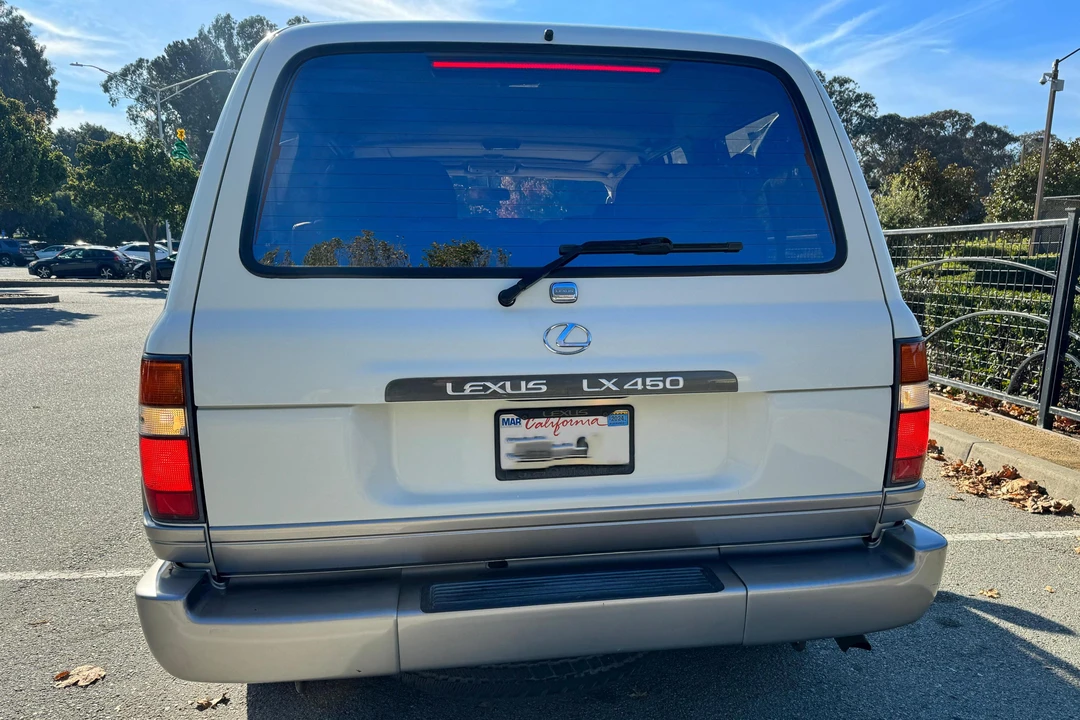 1997 Lexus LX 1st Gen - Image 5 of 31