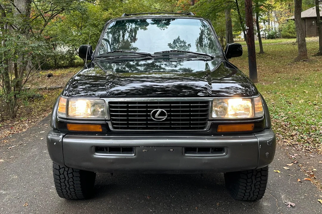 1997 Lexus LX 1st Gen - Image 2 of 31