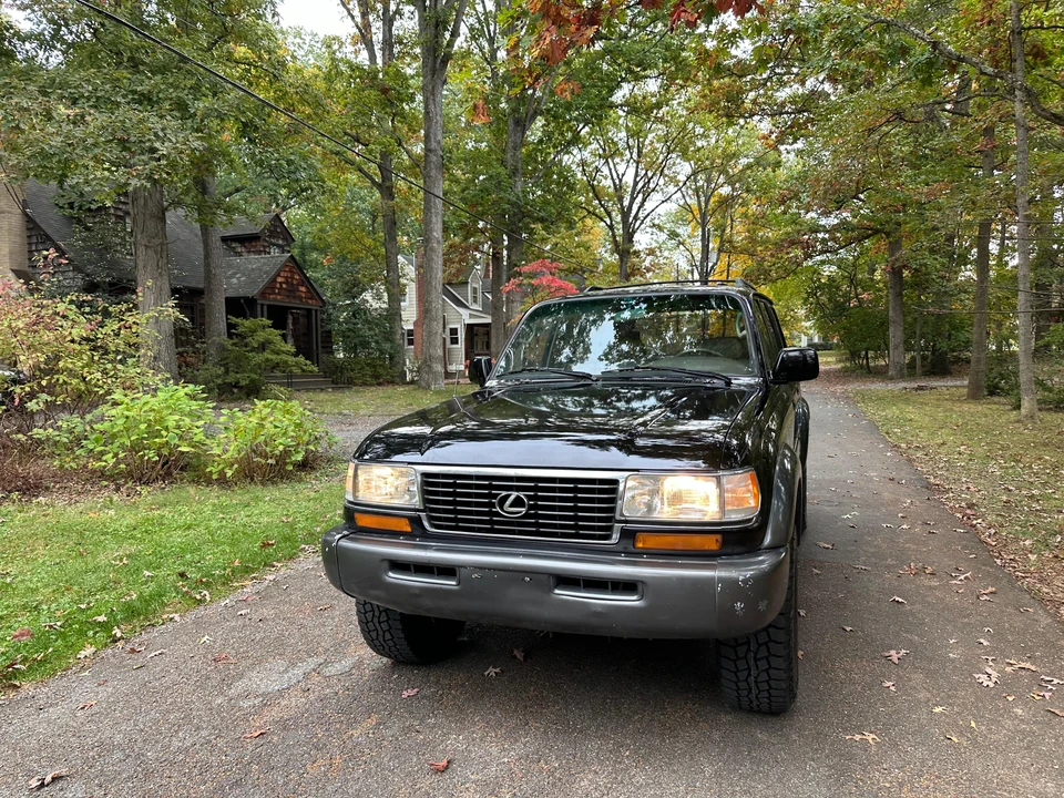 1997 Lexus LX 1st Gen - Image 7 of 31