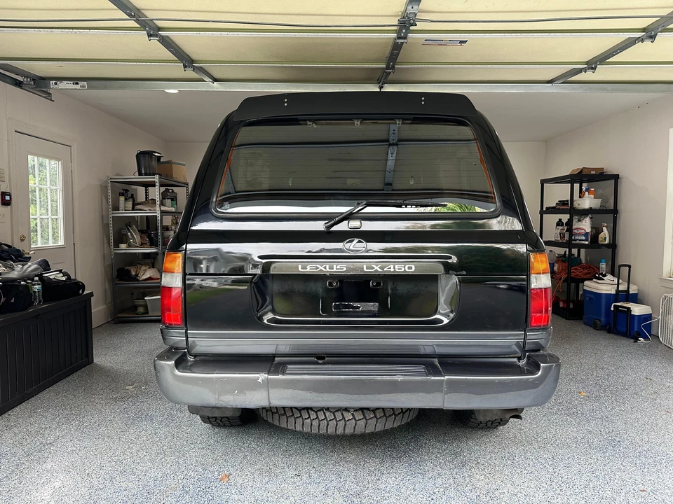 1997 Lexus LX 1st Gen - Image 26 of 31