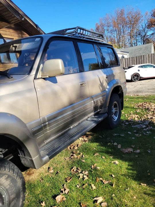1997 Lexus LX 1st Gen - Image 6 of 21