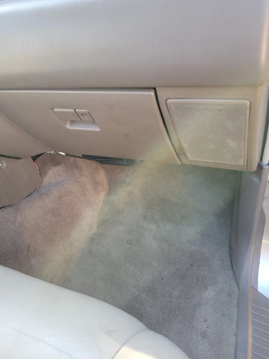 1997 Lexus LX 1st Gen - Image 11 of 21