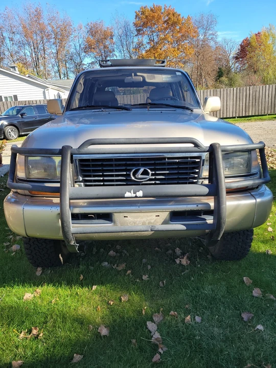 1997 Lexus LX 1st Gen - Image 3 of 21