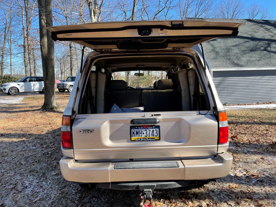 1997 Lexus LX 1st Gen - Image 15 of 31