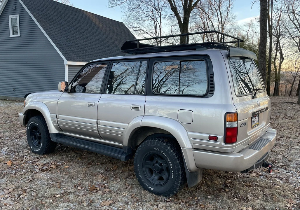 1997 Lexus LX 1st Gen - Image 4 of 31