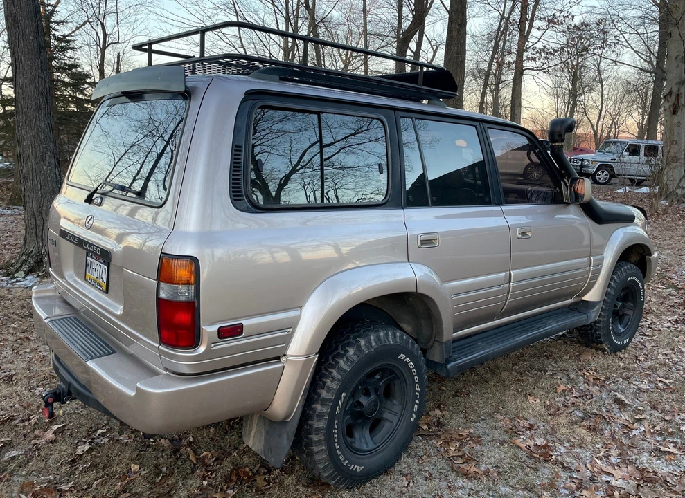 1997 Lexus LX 1st Gen - Image 3 of 31