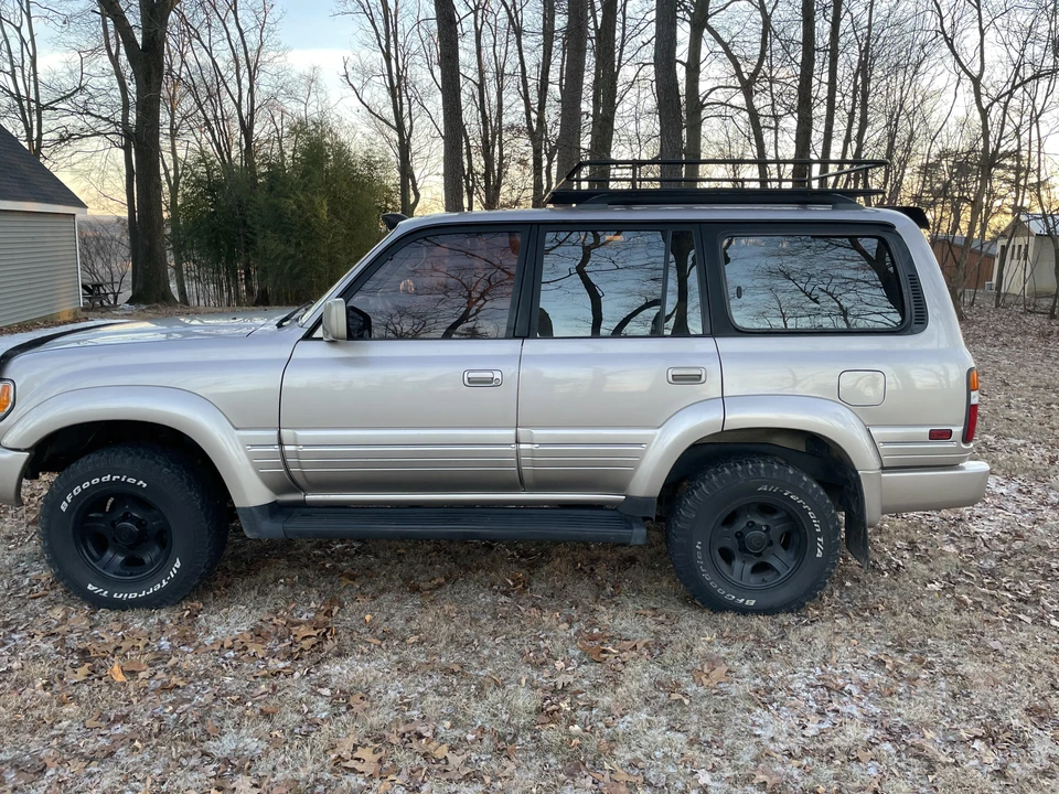 1997 Lexus LX 1st Gen - Image 11 of 31
