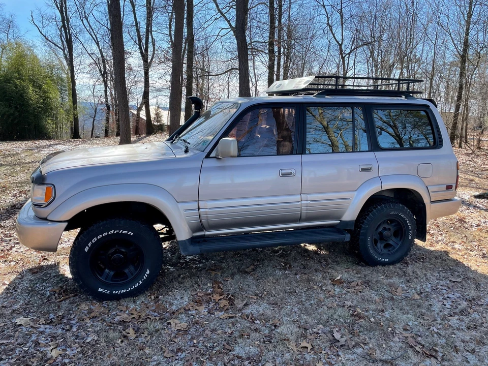 1997 Lexus LX 1st Gen - Image 10 of 31