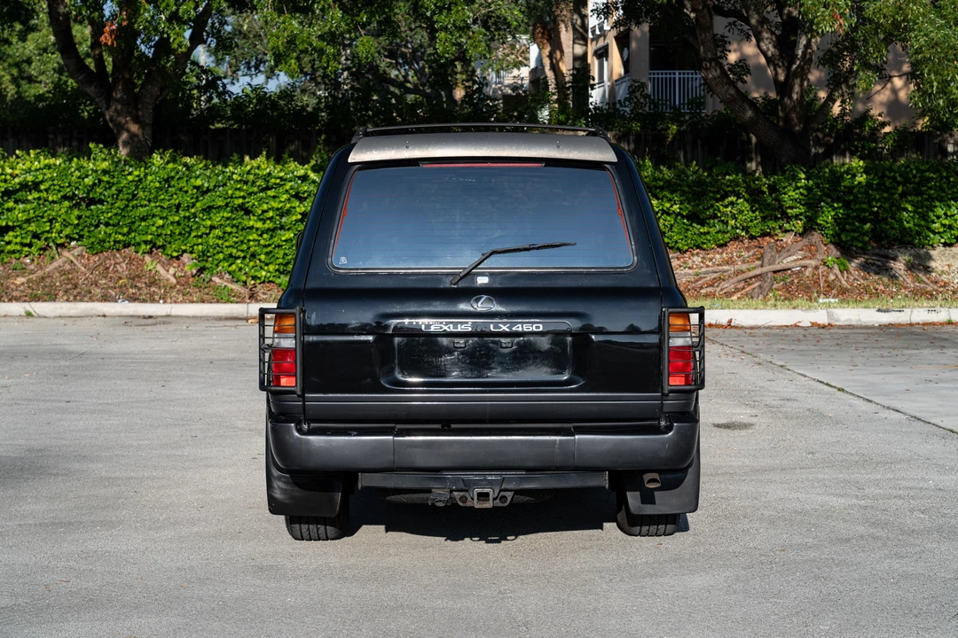 1997 Lexus LX 1st Gen - Image 20 of 31