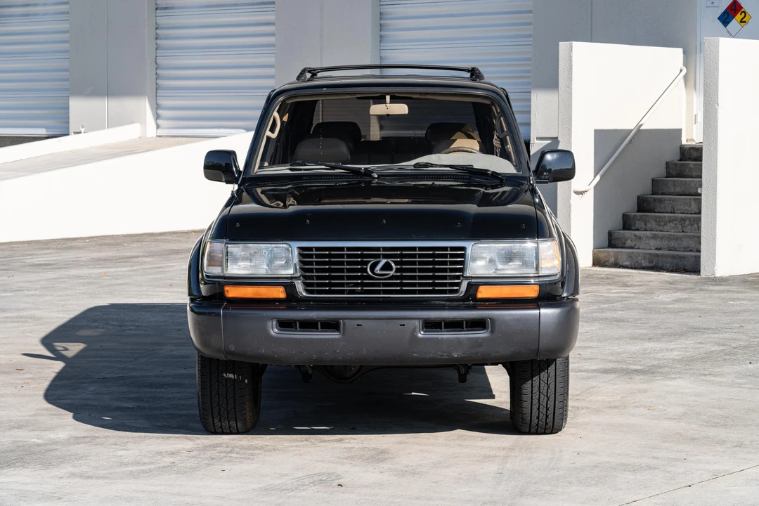 1997 Lexus LX 1st Gen - Image 8 of 31