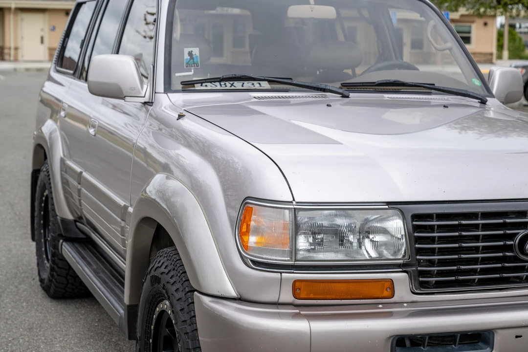 1997 Lexus LX 1st Gen - Image 12 of 31