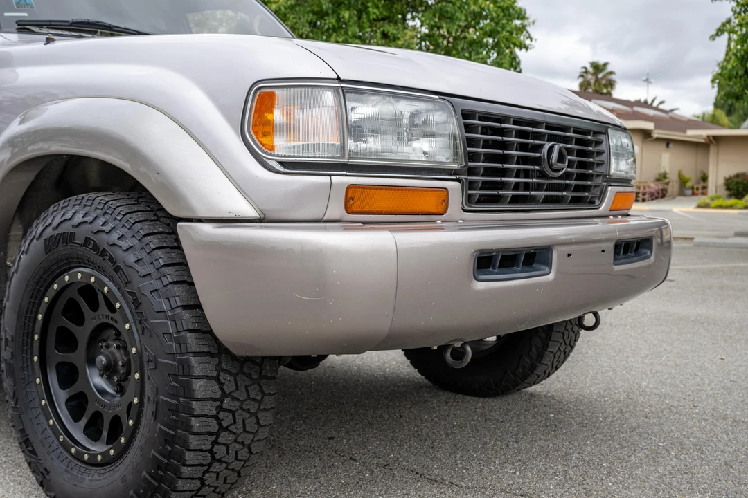 1997 Lexus LX 1st Gen - Image 11 of 31