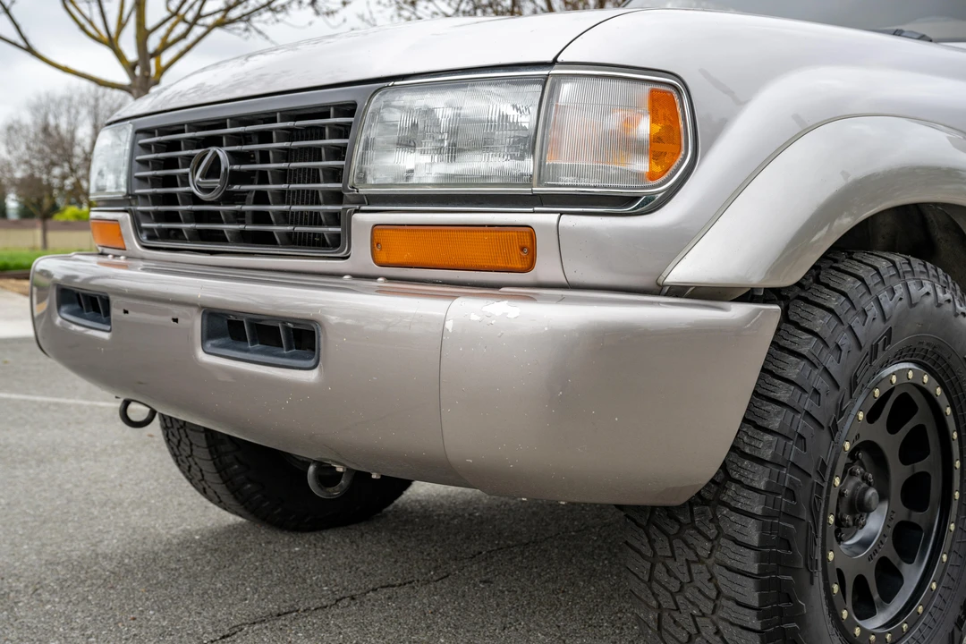 1997 Lexus LX 1st Gen - Image 16 of 31