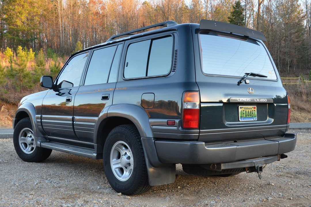 1997 Lexus LX 1st Gen - Image 3 of 5