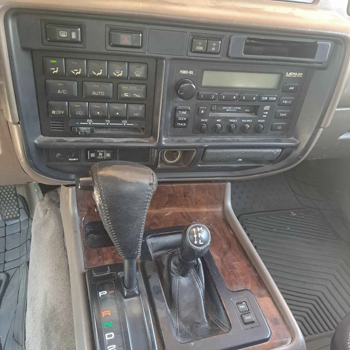 1997 Lexus LX 1st Gen - Image 3 of 5