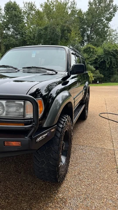 1997 Lexus LX 1st Gen - Image 2 of 15
