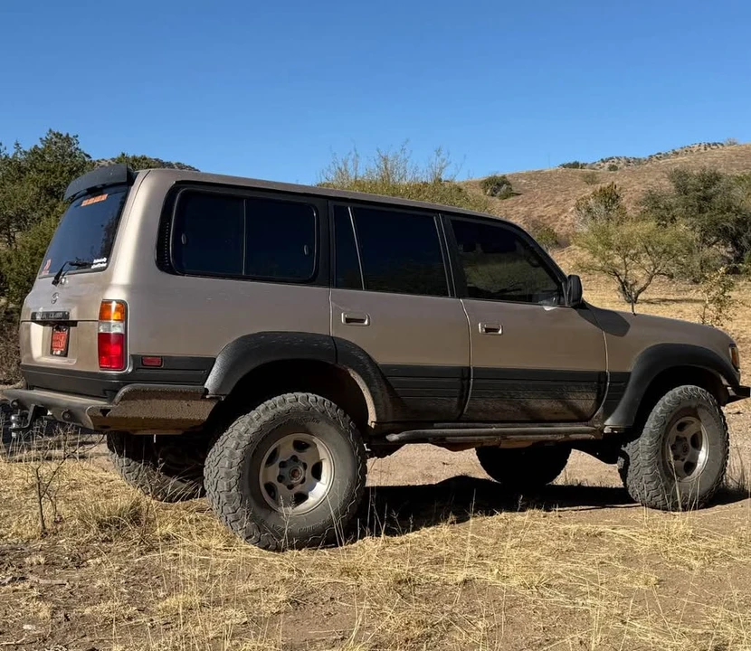 1997 Lexus LX 1st Gen - Image 3 of 5
