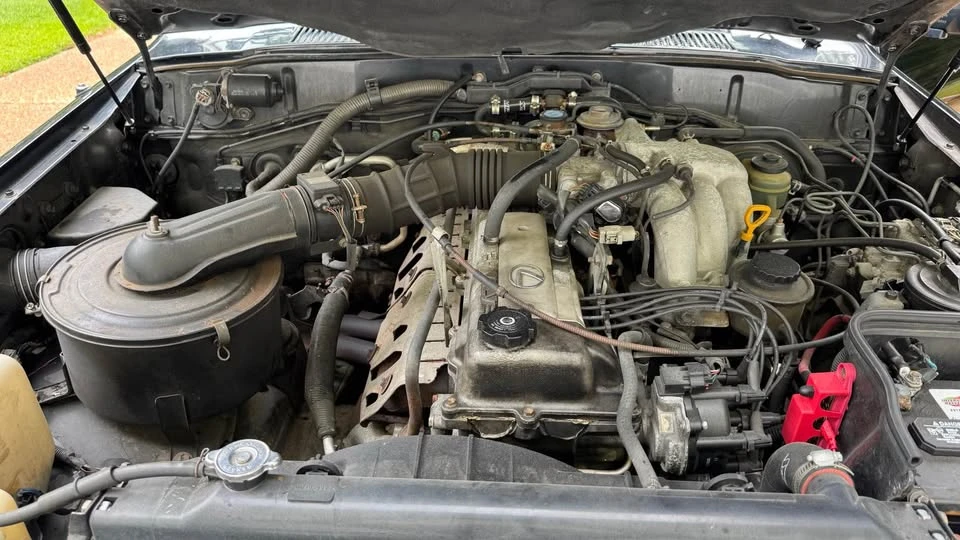 1997 Lexus LX 1st Gen - Image 12 of 15