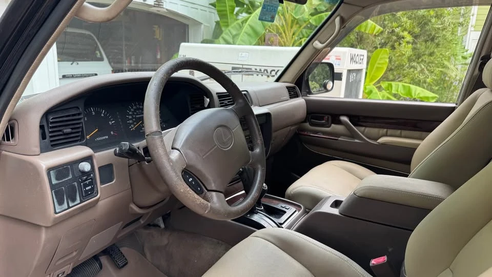 1997 Lexus LX 1st Gen - Image 8 of 15