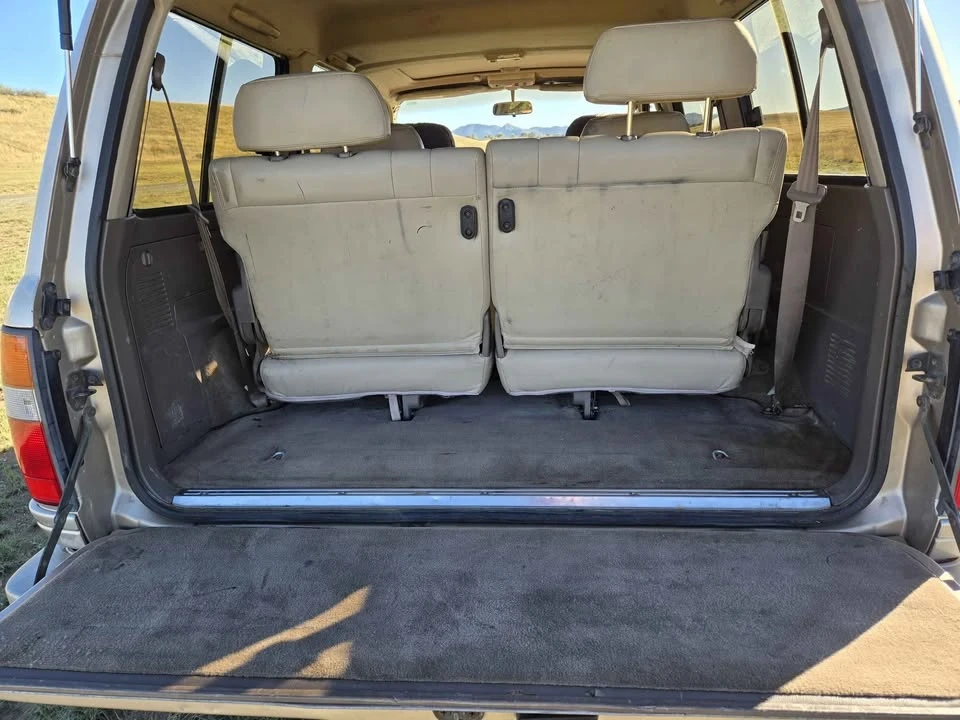 1997 Lexus LX 1st Gen - Image 6 of 16