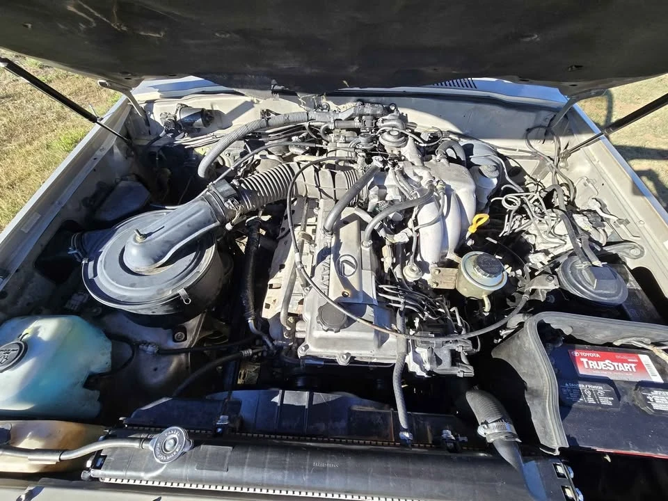 1997 Lexus LX 1st Gen - Image 14 of 16