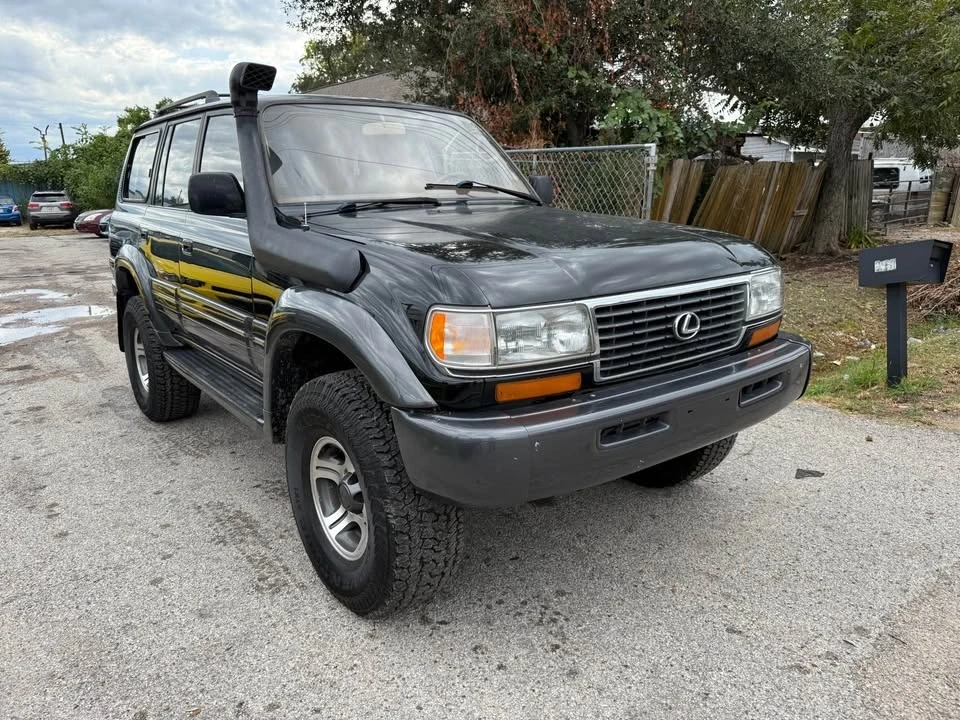 1997 Lexus LX 1st Gen - Image 7 of 14