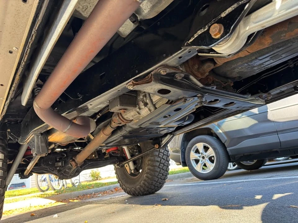 1997 Lexus LX 1st Gen - Image 5 of 19