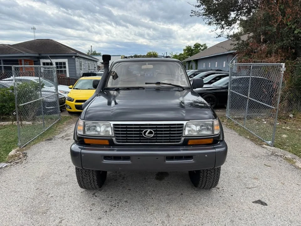 1997 Lexus LX 1st Gen - Image 8 of 14