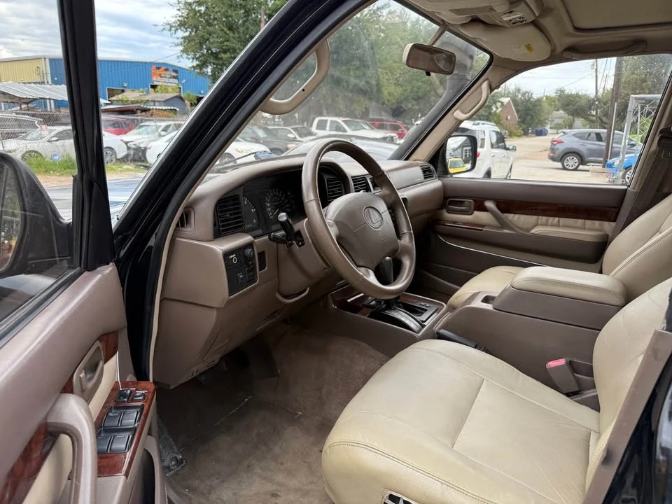 1997 Lexus LX 1st Gen - Image 9 of 14