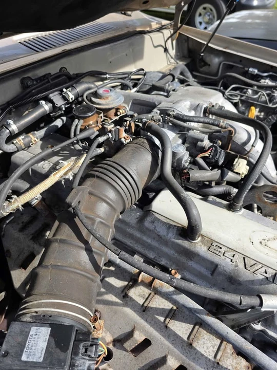 1997 Lexus LX 1st Gen - Image 7 of 12