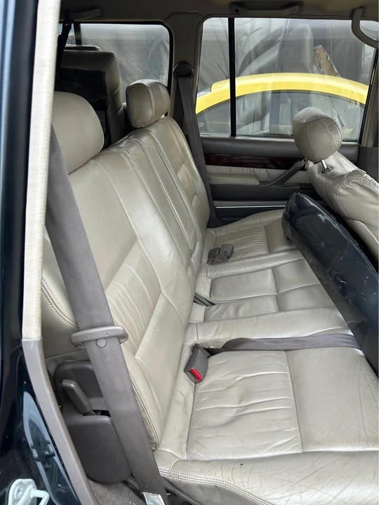 1997 Lexus LX 1st Gen - Image 5 of 7
