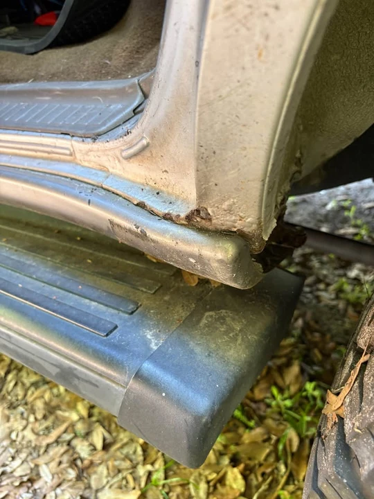 1997 Lexus LX 1st Gen - Image 9 of 9