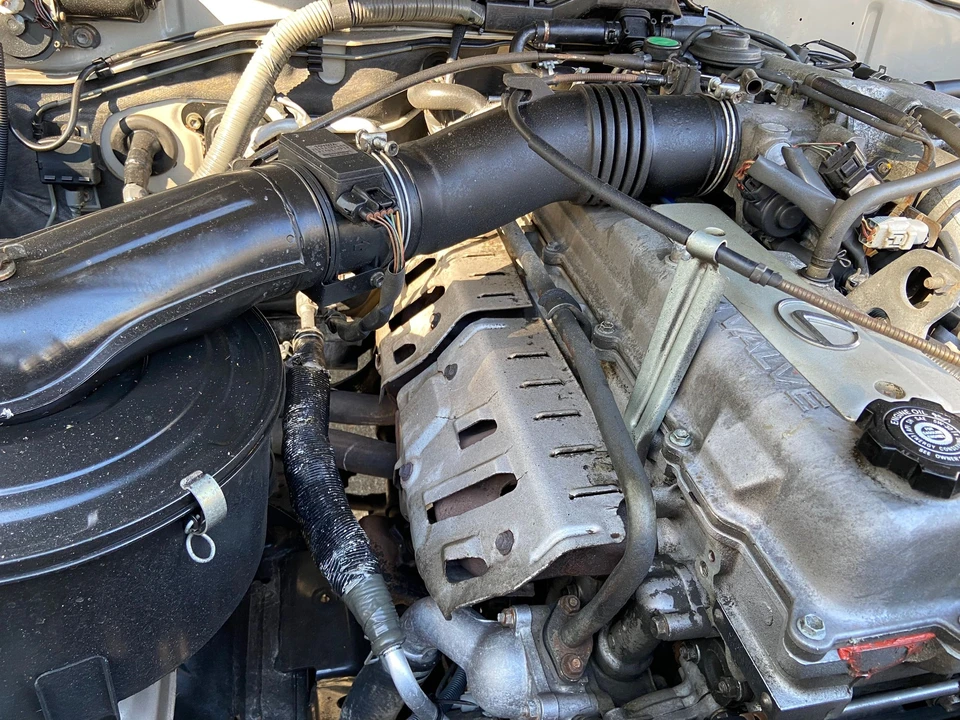 1997 Lexus LX 1st Gen - Image 23 of 31
