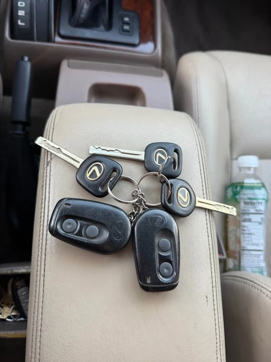 1997 Lexus LX 1st Gen - Image 20 of 20