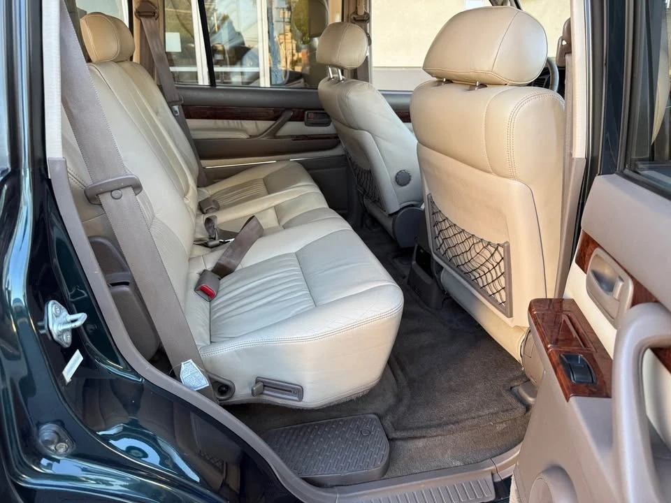 1997 Lexus LX 1st Gen - Image 11 of 20