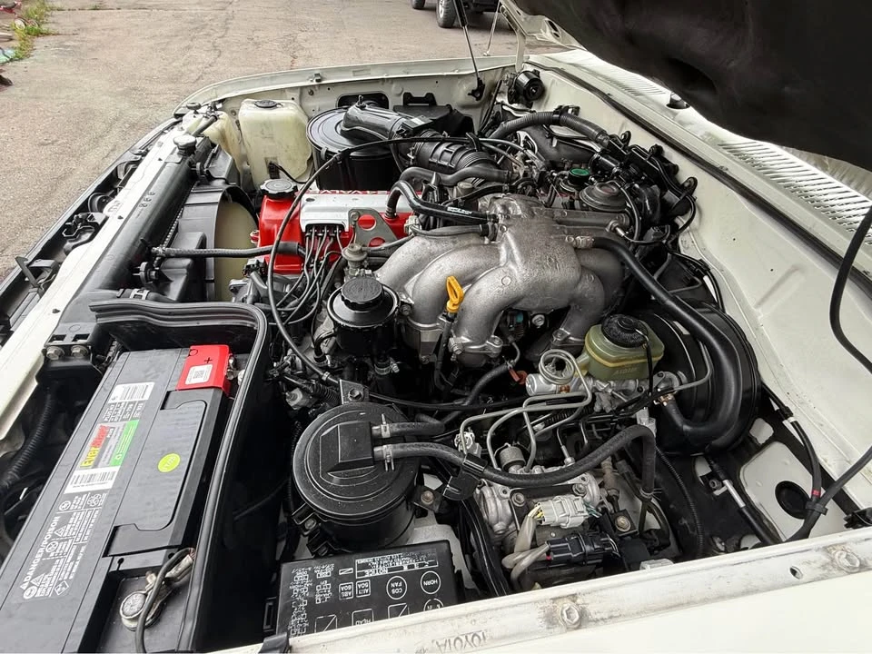 1997 Lexus LX 1st Gen - Image 14 of 18