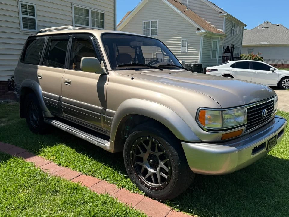 1997 Lexus LX 1st Gen - Image 3 of 7