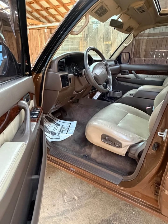 1997 Lexus LX 1st Gen - Image 6 of 10