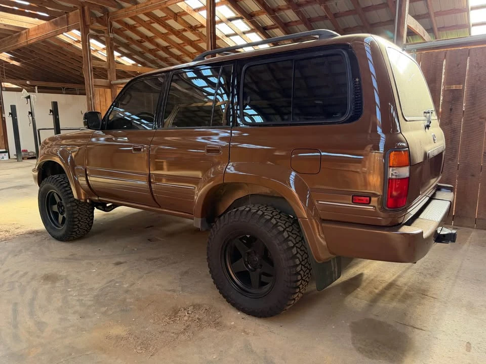1997 Lexus LX 1st Gen - Image 3 of 10