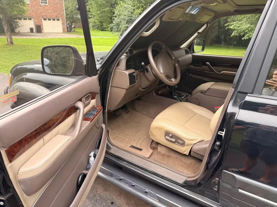 1997 Lexus LX 1st Gen - Image 10 of 20
