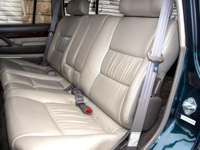 1997 Lexus LX 1st Gen - Image 13 of 21