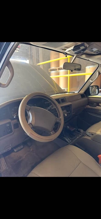 1997 Lexus LX 1st Gen - Image 7 of 10