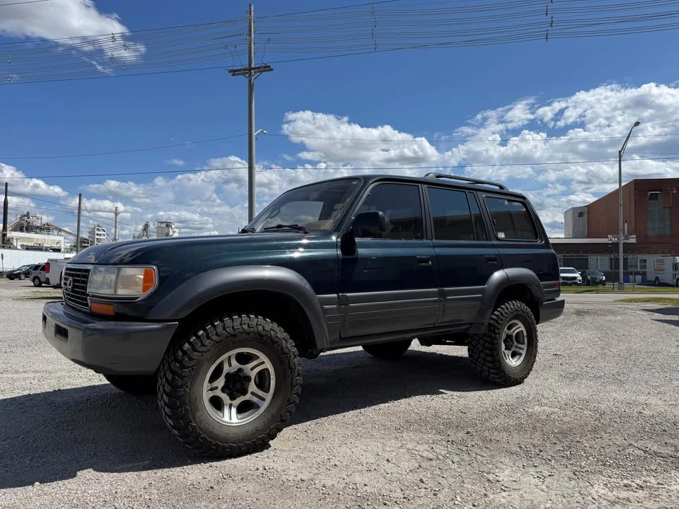 1997 Lexus LX 1st Gen - Image 4 of 10